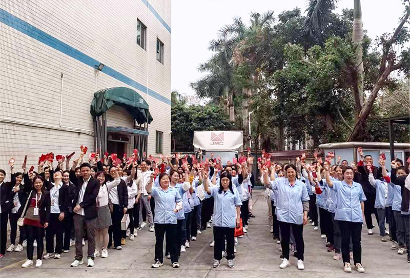 龙行龘龘，前程朤朤丨榴莲网站在线观看化妆用品（深圳）有限公司龙运当头，开工大吉！